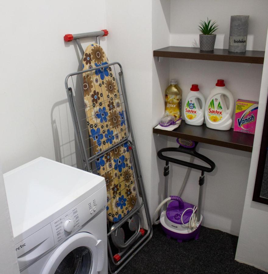 Yox Apartment 1 Oradea Luaran gambar