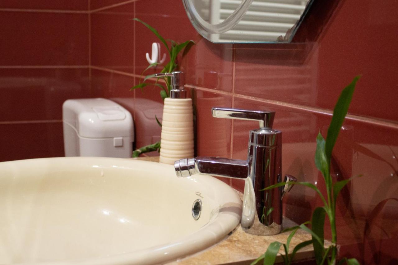 Yox Apartment 1 Oradea Luaran gambar