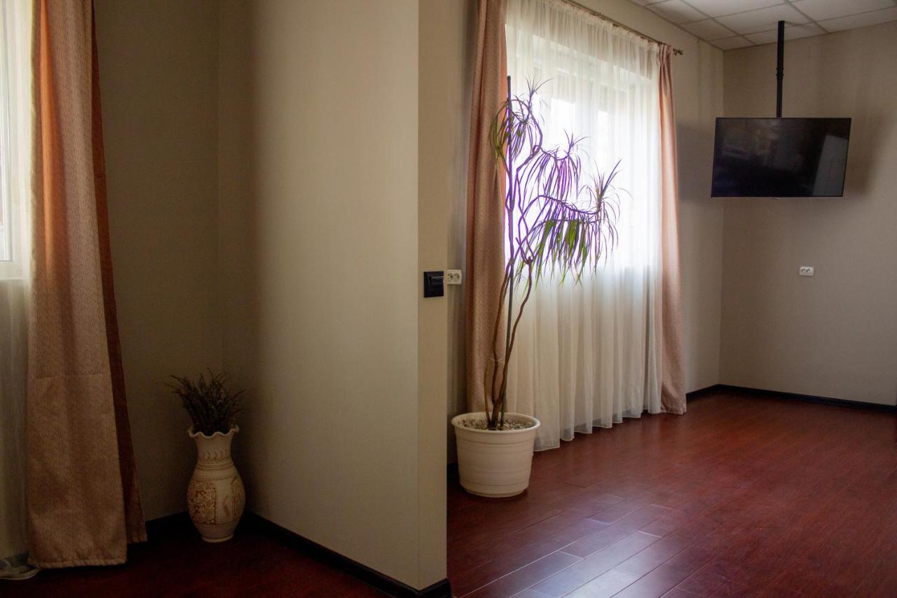 Yox Apartment 1 Oradea Luaran gambar